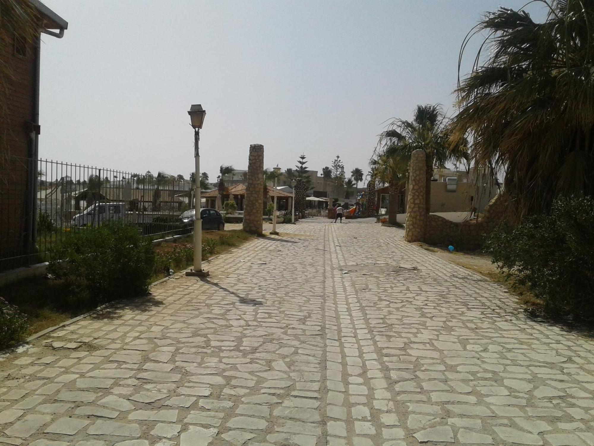 Duplex Pied Dans L'Eau Avec Magnifique Vue Sur Mer Monastir Eksteriør billede